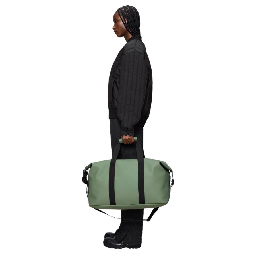 Rains Hilo Weekend Bag 14200 Well 4 3